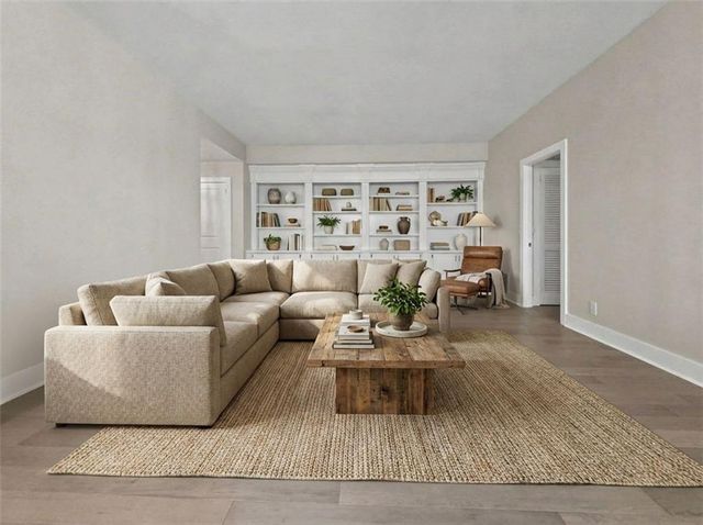 2632 Peachtree NW Road 304B, Atlanta, GA 30305