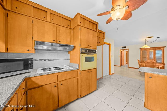 112 Bouganvillea Drive, Rockledge, FL 32955