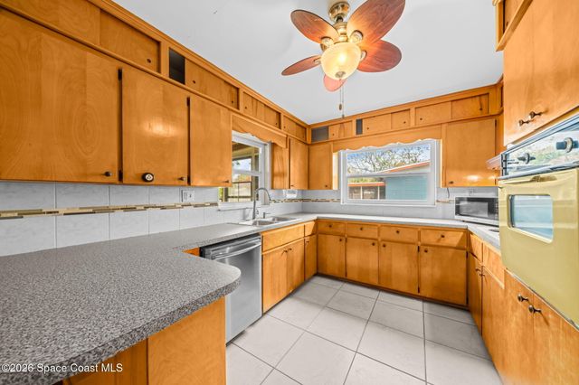 112 Bouganvillea Drive, Rockledge, FL 32955