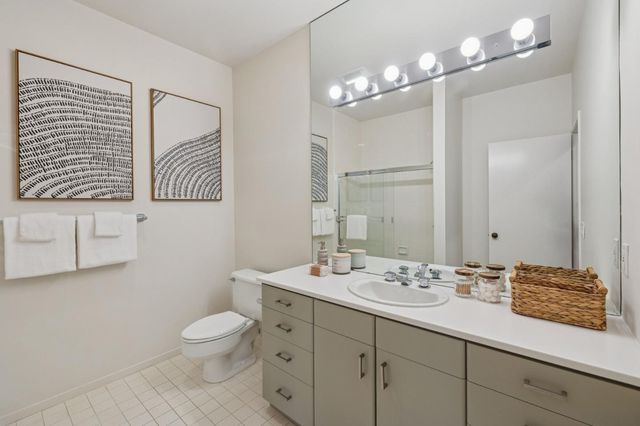 2 Horseshoe Bend, Portola Valley, CA 94028