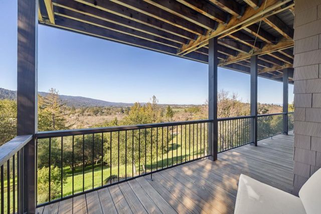 2 Horseshoe Bend, Portola Valley, CA 94028