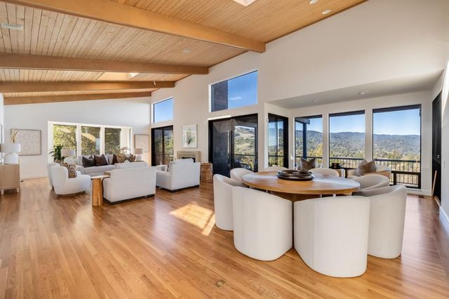 2 Horseshoe Bend, Portola Valley, CA 94028