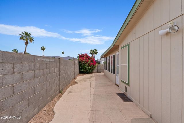 3700 S Tomahawk Road 16, Apache Junction, AZ 85119