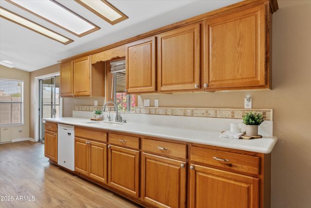 3700 S Tomahawk Road 16, Apache Junction, AZ 85119