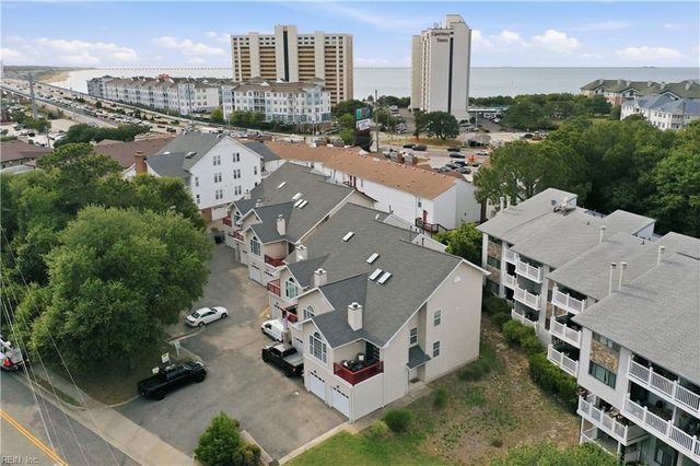 3208 Lynnhaven DR, Virginia Beach, VA 23451