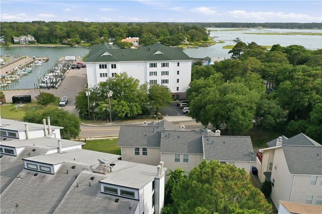 3208 Lynnhaven DR, Virginia Beach, VA 23451