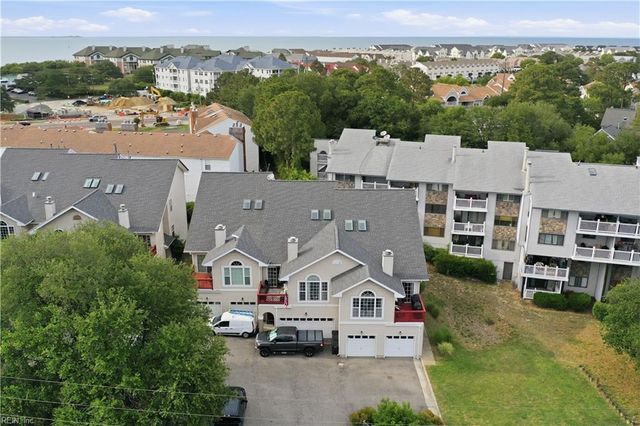 3208 Lynnhaven DR, Virginia Beach, VA 23451