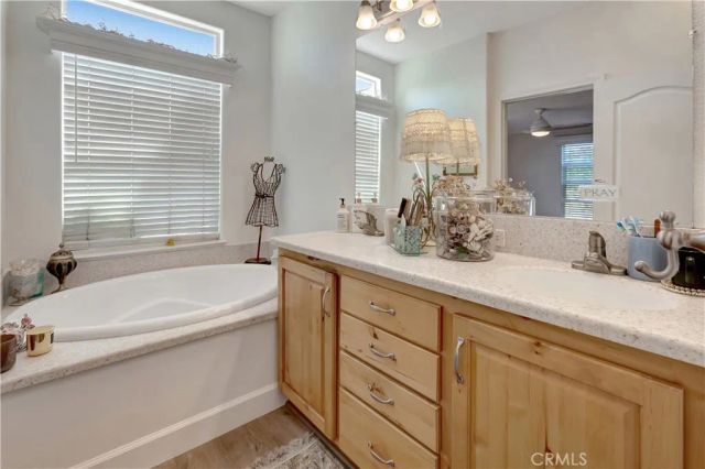 40 Saratoga, Newport Beach, CA 92660