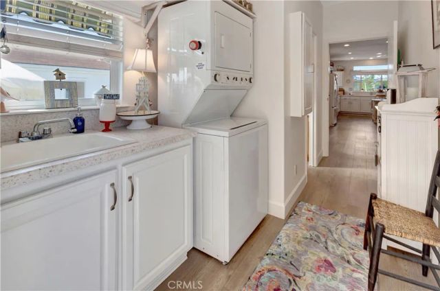 40 Saratoga, Newport Beach, CA 92660