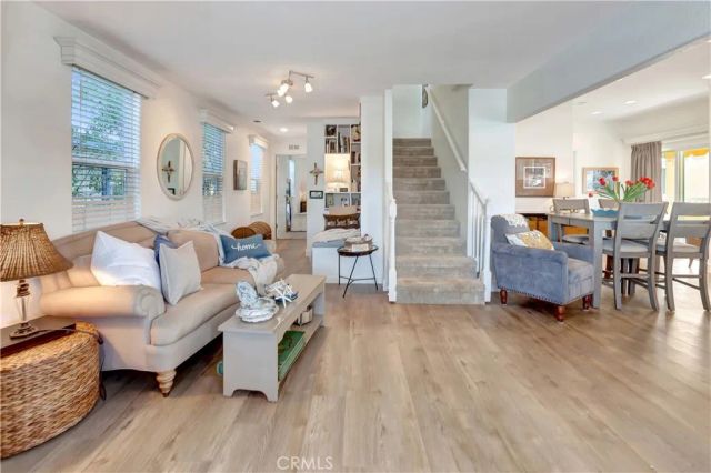 40 Saratoga, Newport Beach, CA 92660