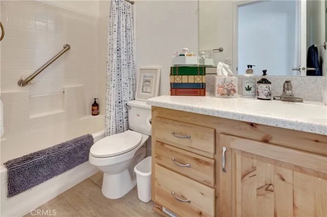 40 Saratoga, Newport Beach, CA 92660
