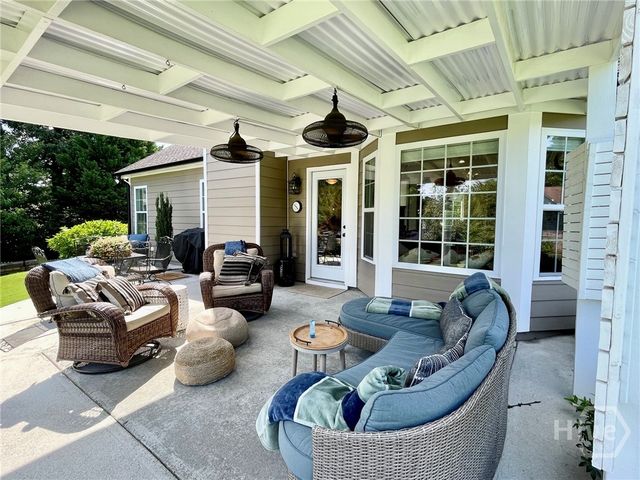 1881 Hampton Walk Court, Hoschton, GA 30548
