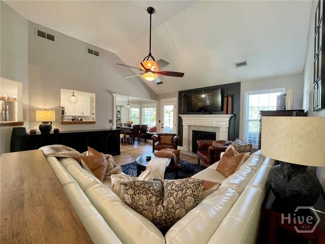 1881 Hampton Walk Court, Hoschton, GA 30548