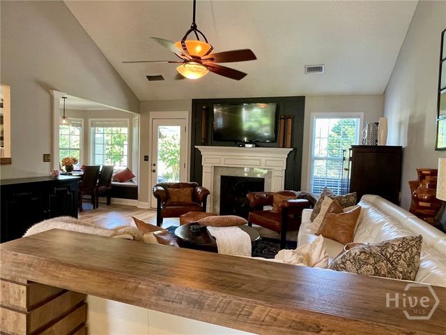 1881 Hampton Walk Court, Hoschton, GA 30548