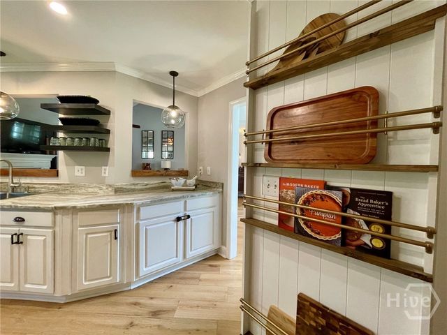 1881 Hampton Walk Court, Hoschton, GA 30548