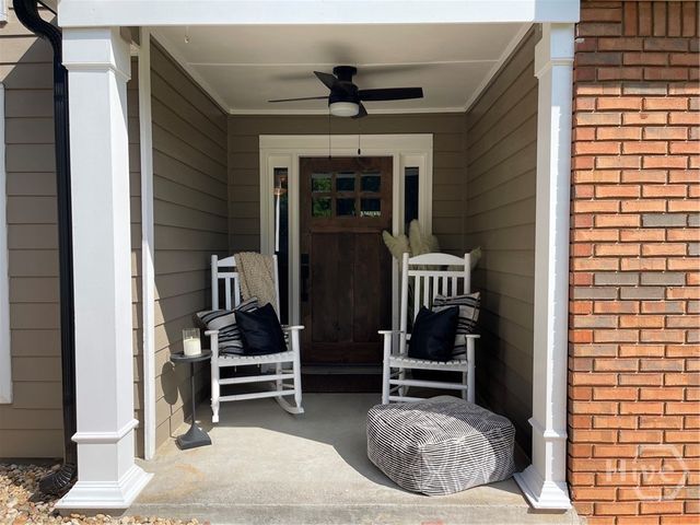 1881 Hampton Walk Court, Hoschton, GA 30548