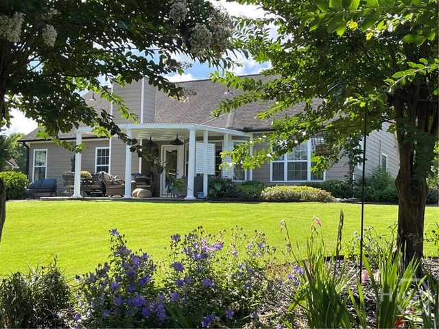 1881 Hampton Walk Court, Hoschton, GA 30548