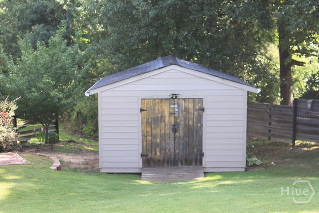 1881 Hampton Walk Court, Hoschton, GA 30548