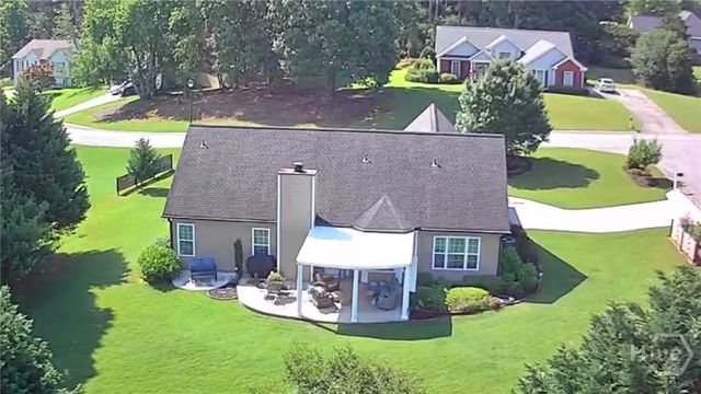 1881 Hampton Walk Court, Hoschton, GA 30548