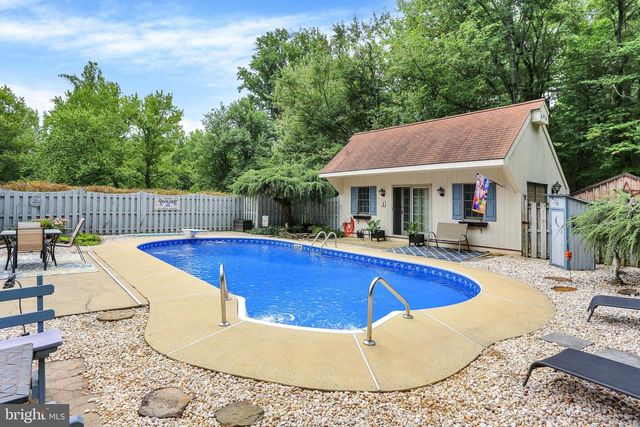 81 OAKBROOK DR, Birdsboro, PA 19508
