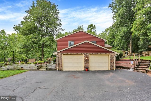 81 OAKBROOK DR, Birdsboro, PA 19508