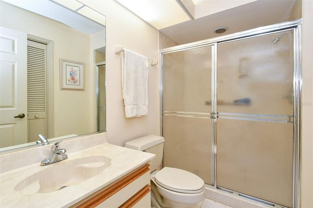 5649 E LONG COMMON COURT 19, Sarasota, FL 34235