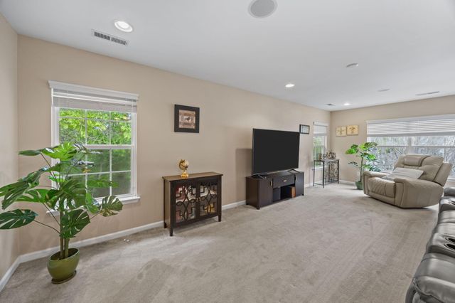 5150 Trump Street Unit 1401, North Charleston, SC 29420