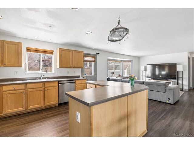 2555 Wisteria Dr, Erie, CO 80516