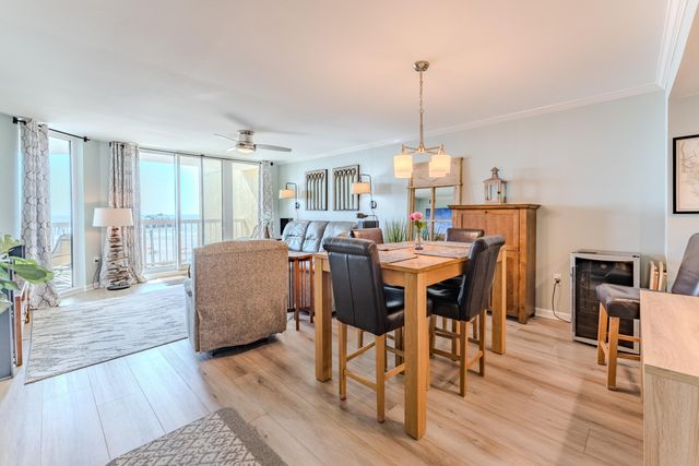 201 W Arctic Avenue Apt 302, Folly Beach, SC 29439