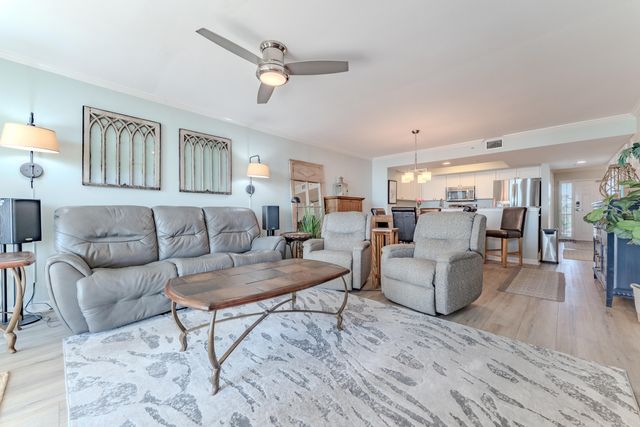 201 W Arctic Avenue Apt 302, Folly Beach, SC 29439