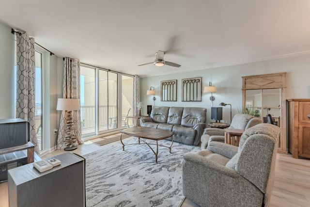 201 W Arctic Avenue Apt 302, Folly Beach, SC 29439