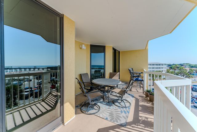 201 W Arctic Avenue Apt 302, Folly Beach, SC 29439