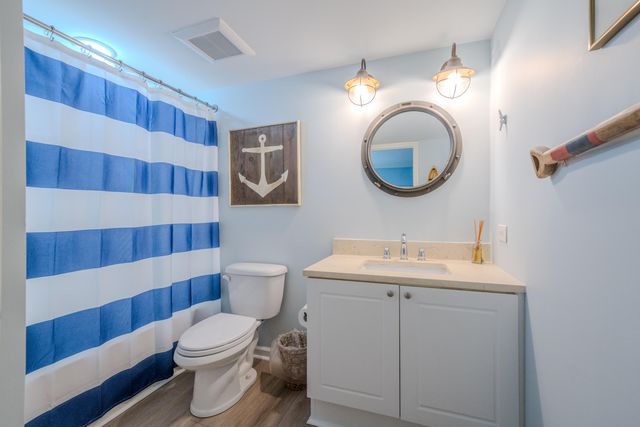 201 W Arctic Avenue Apt 302, Folly Beach, SC 29439