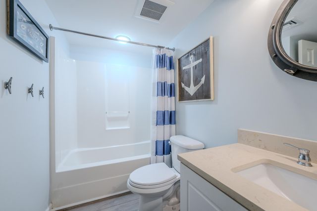 201 W Arctic Avenue Apt 302, Folly Beach, SC 29439