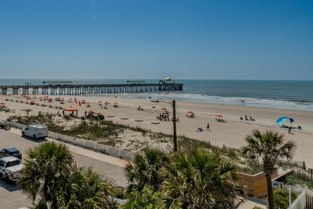 201 W Arctic Avenue Apt 302, Folly Beach, SC 29439