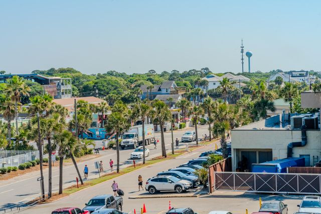 201 W Arctic Avenue Apt 302, Folly Beach, SC 29439