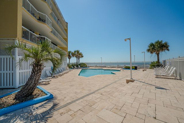 201 W Arctic Avenue Apt 302, Folly Beach, SC 29439