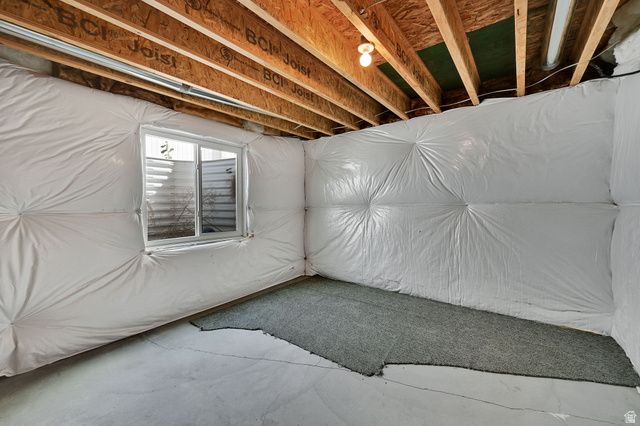 3024 S 2325 W, West Haven, UT 84401