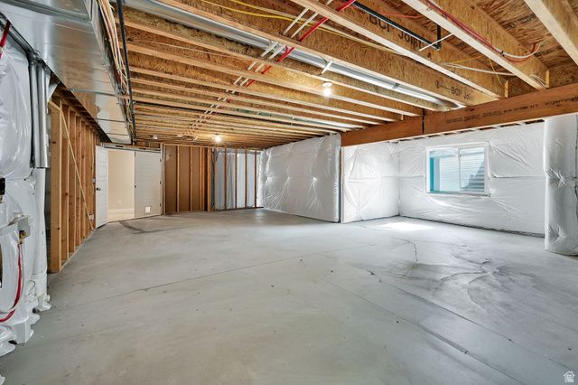 3024 S 2325 W, West Haven, UT 84401