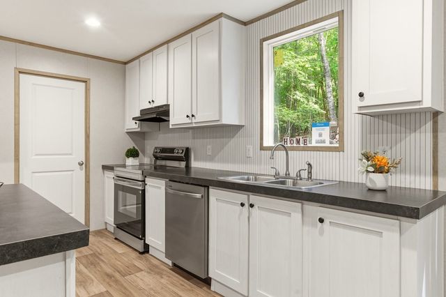 725 Tomahawk Trail, Blairsville, GA 30512