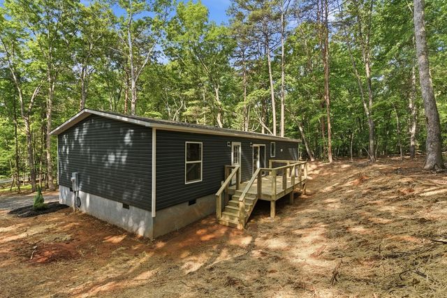 725 Tomahawk Trail, Blairsville, GA 30512