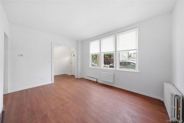 6805 76th Street, Middle Village, NY 11379