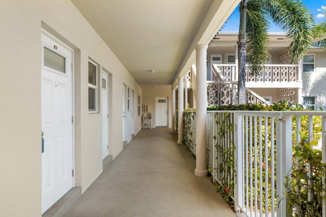 2701 NE 1st Street 106, Pompano Beach, FL 33062