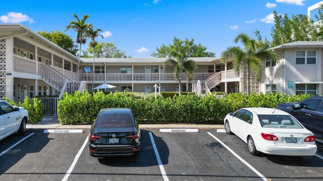 2701 NE 1st Street 106, Pompano Beach, FL 33062