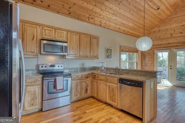 2081 Gallatin Road, Young Harris, GA 30582