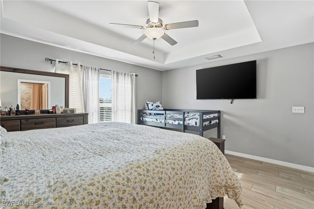 4153 NE 9th PL, Cape Coral, FL 33909