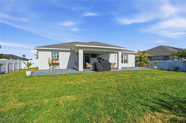 4153 NE 9th PL, Cape Coral, FL 33909