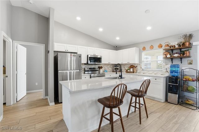 4153 NE 9th PL, Cape Coral, FL 33909