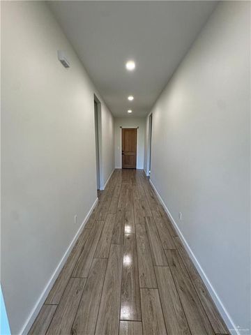 2820 N Alyna Avenue, Edinburg, TX 78541