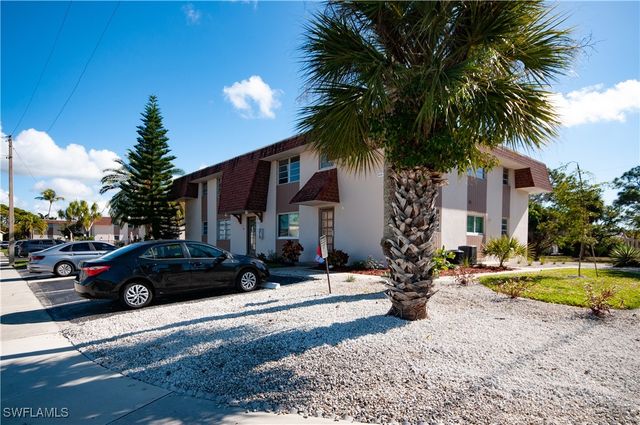 457 Tallwood ST 108, Marco Island, FL 34145